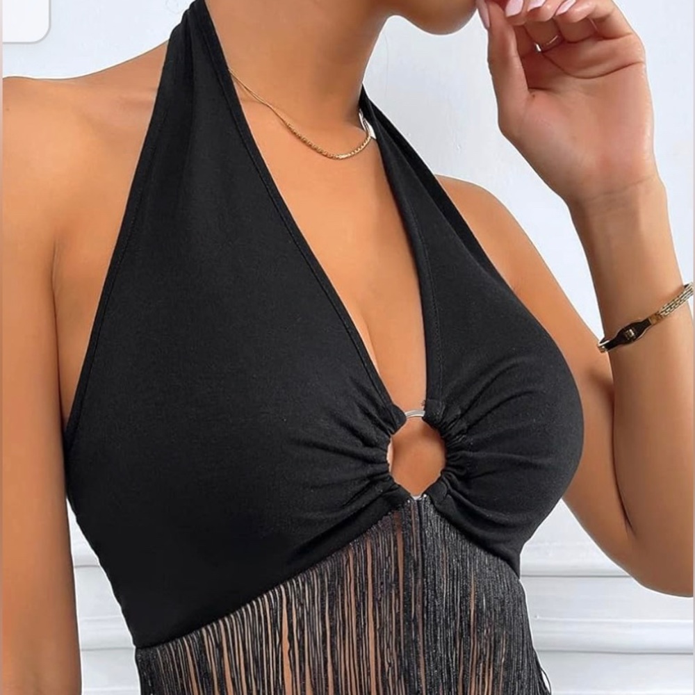 Ring Front Fringe Cropped Halter Top